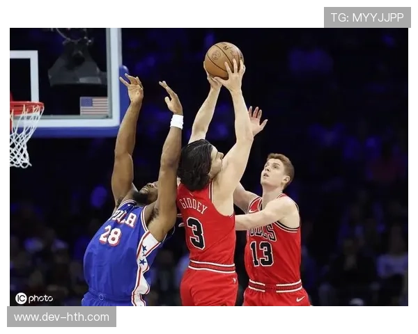 特雷琼斯组织闪光助公牛取胜 吉迪需提升助攻稳定性 特雷琼斯组织闪光助公牛取胜 吉迪需提升助攻稳定性